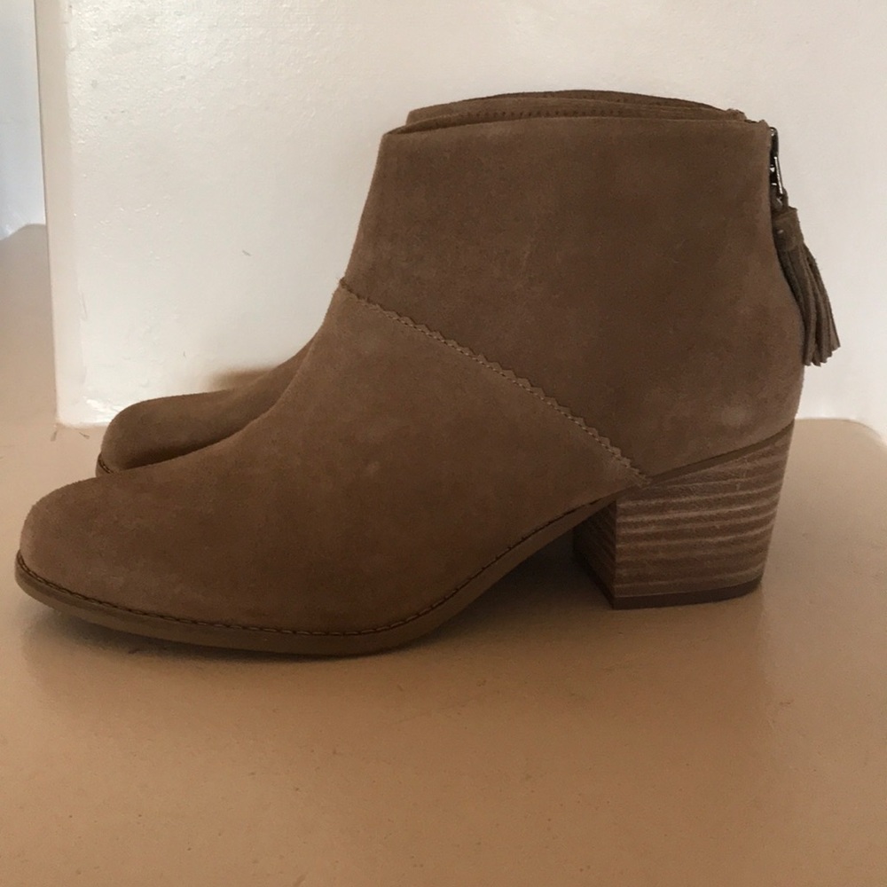 Toms Leila booties 8.5